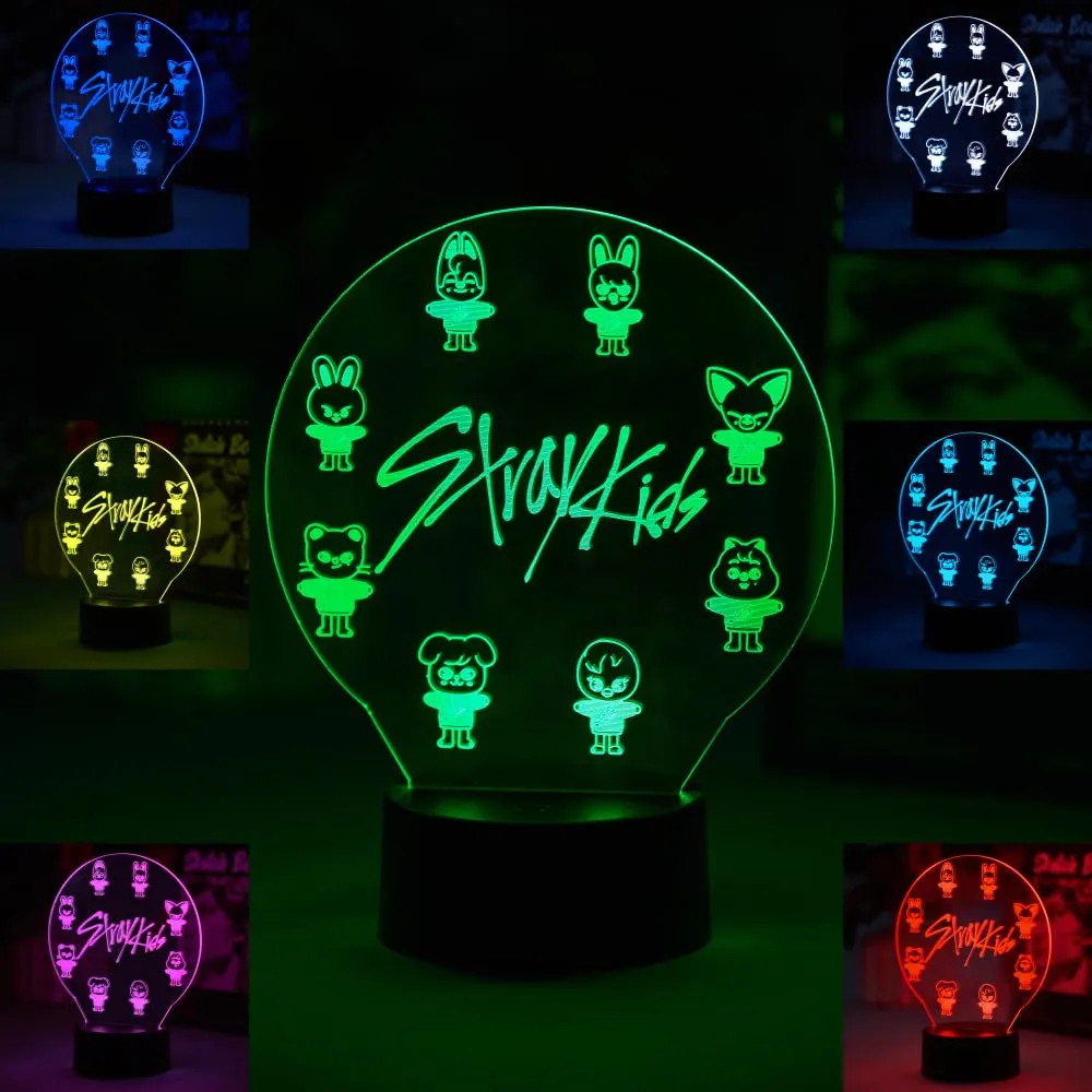 Luminária LED Stray Kids Logo SKZ SKZOO base expositora 67 avaliações