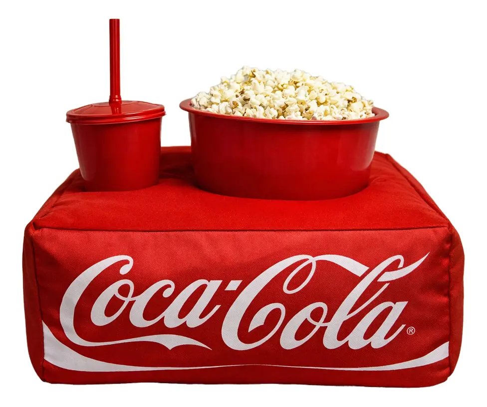 Kit Cinema Coca-Cola com Almofada filmes séries jogos