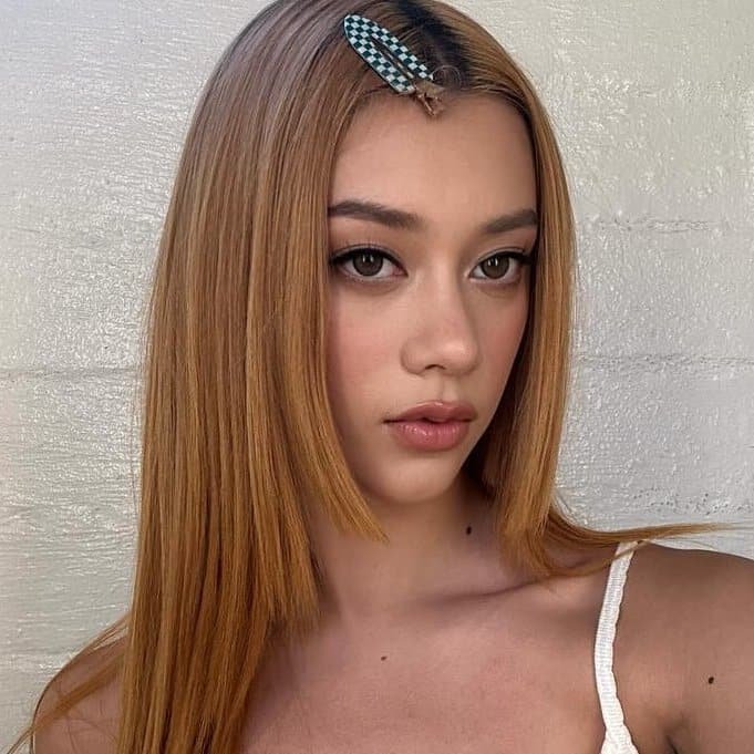 Megan Skiendiel Katseye membra americana