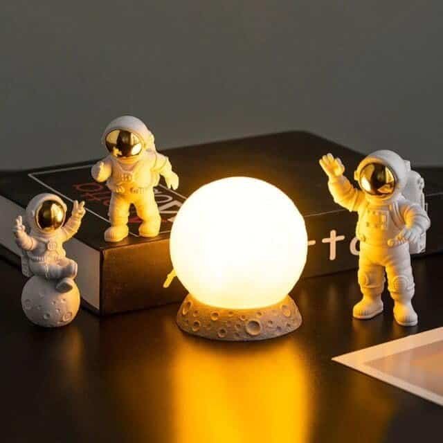 Luminária Lua e Astronautas Decoração