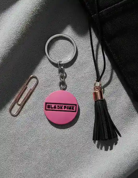 Chaveiro Blackpink Emborrachado Rosa com Tassel