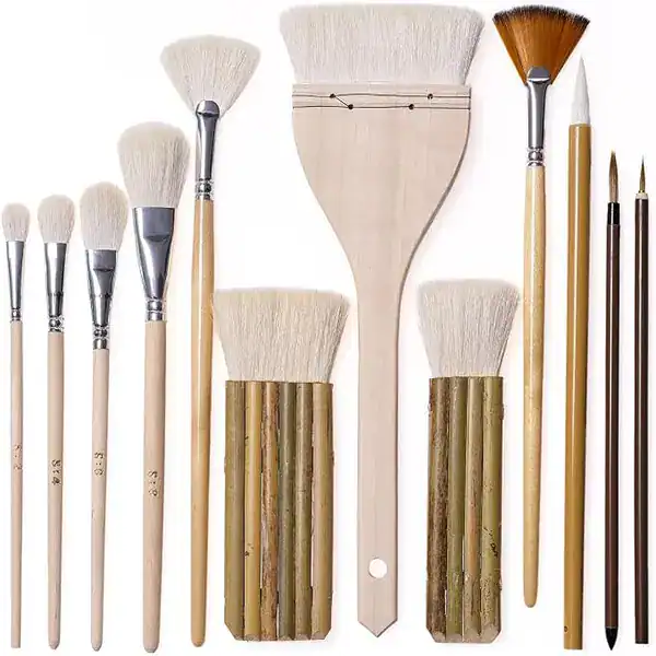 Conjunto de 12 pincéis próprios para pintura em cerâmica
