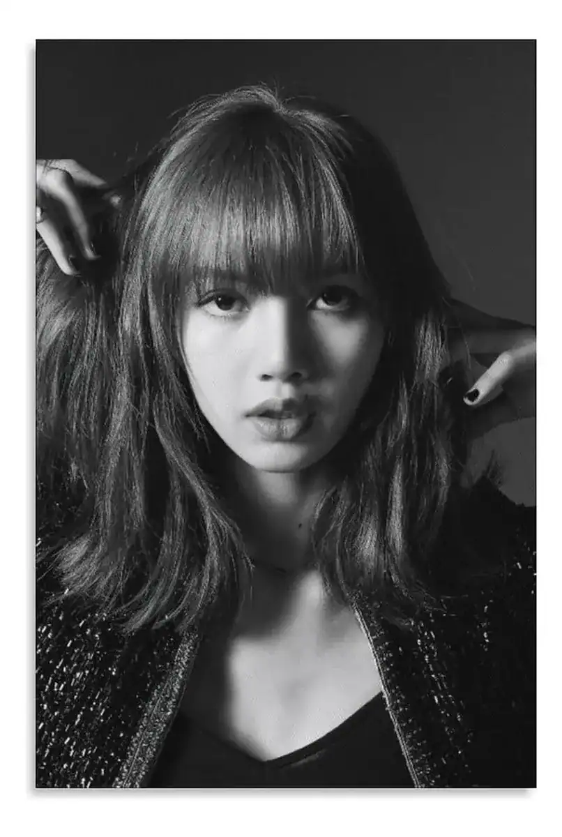 Kit 2 Pôsteres Lisa Blackpink