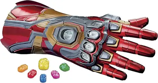 Manopla do Infinito punho eletrônico articulado da linha Marvel Legends com as seis Pedras do Infinito