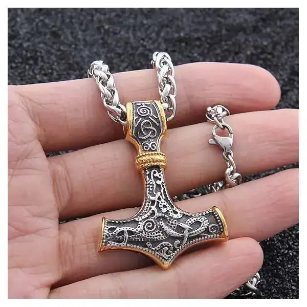 Colar masculino viking com pingente do martelo Mjolnir em aço inoxidável