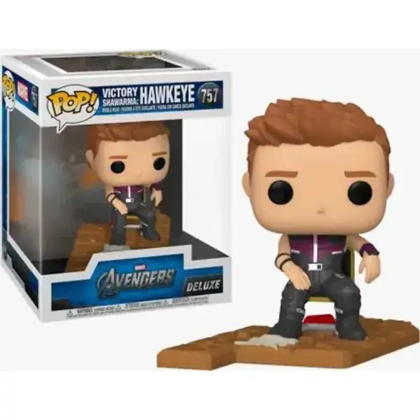Funko Pop Deluxe Victory Shawarma do Hawkeye número 757 sentado à mesa