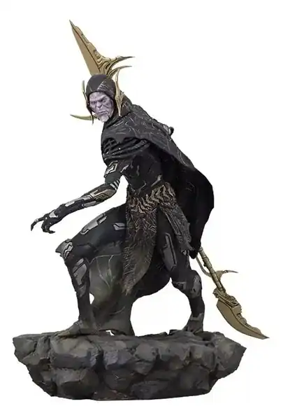 Iron Studios — Corvus Glaive (Ultimato) — presente dos Vingadores