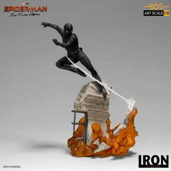 Iron Studios — Night Monkey Far From Home 1/10